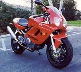 Church of MO: 1998 Honda VTR1000F Super Hawk! | Motorcycle.com