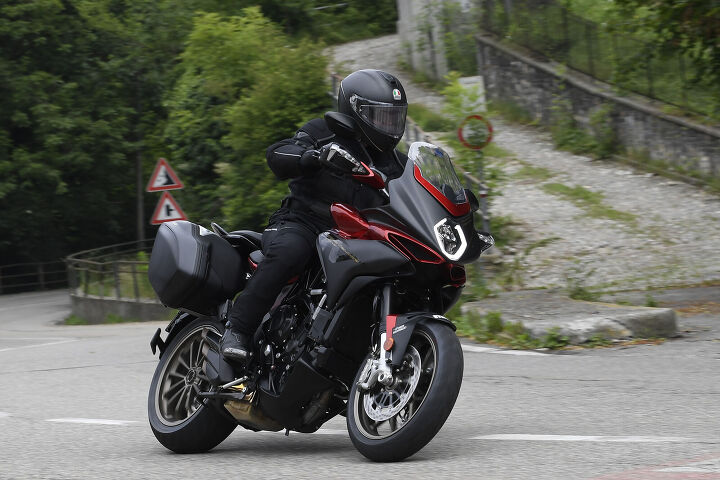 2018 mv agusta turismo veloce 800 lusso scs first ride review