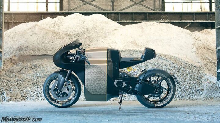 the sarolea manx7 electric superbike is a carbon fiber lover s fantasy