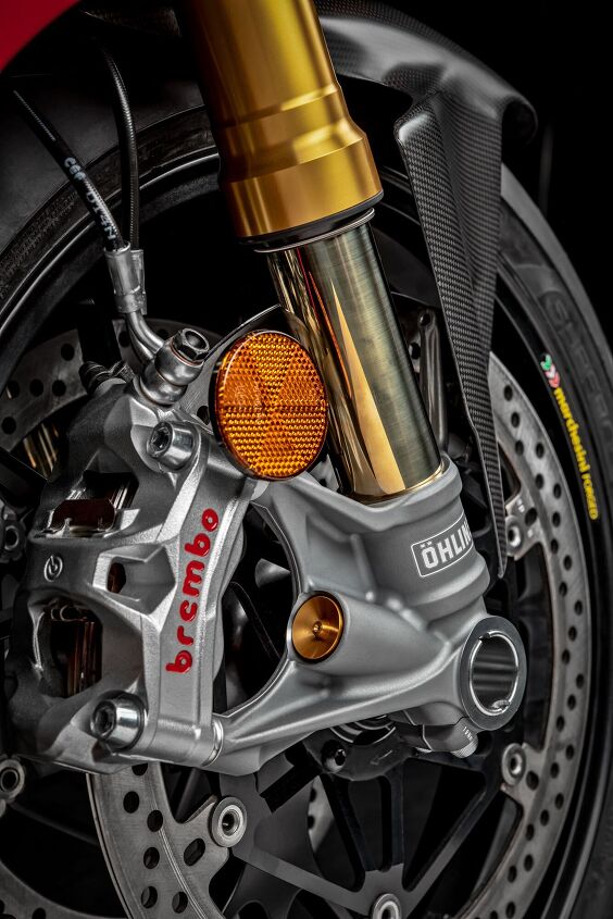 2019 ducati panigale v4 r unveiled at eicma, Take a gander at the hlins 43 mm NPX 25 30 fork Also braking is provided by Brembo Stylema monobloc calipers