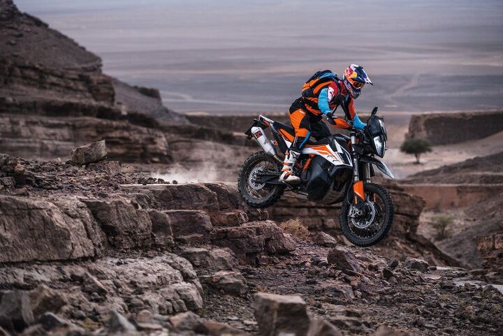 2019 ktm 790 adventure and 790 adventure r first look