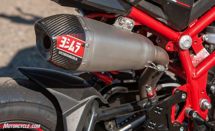 24 hours of silliness aboard the benelli tnt135, Yoshimura stepped up and helped us with this RS 9T exhaust It not only shed a little weight but also helped the 135 sound good too Combined with the air filter we were able to source from K N the Benelli was able to breathe a little easier
