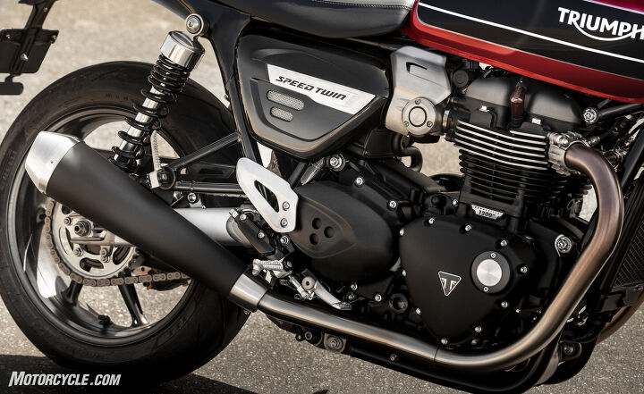 2019 triumph speed twin review first ride, When a motorcycle s fit and finish is this polished a tank seam stands out