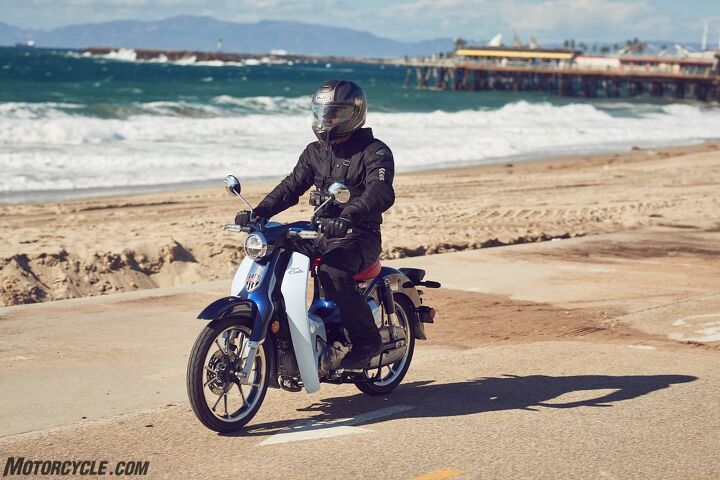 2019 honda super cub review first ride, The best part about the Super Cub is how it allows you to slow down and soak up the sights and sounds