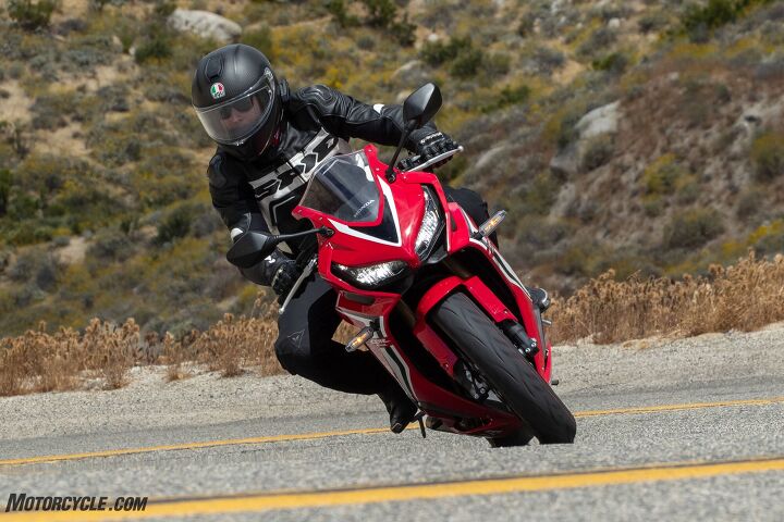 2019 honda cbr650r review first ride, The buttery inline four starts delivering smooth power as low as 4 000 rpm which then continues to build nearly all the way to its 12 000 rpm redline