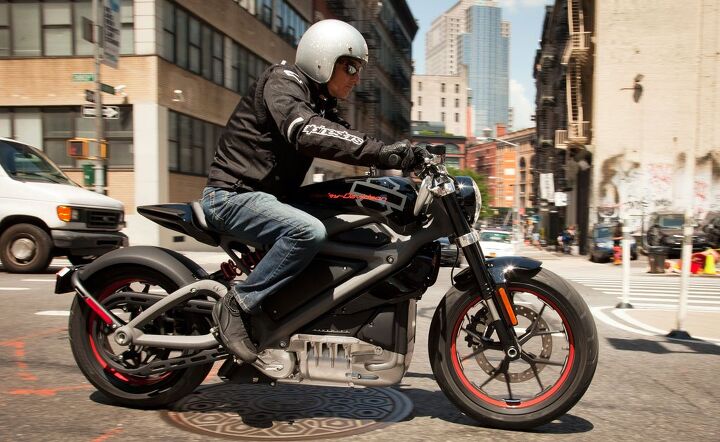 2020 harley davidson livewire review first ride, Former MO E i C Kevin Duke can be seen here on a prototype Livewire from the Project Livewire Experience The 2020 Livewire isn t at all the same Compare and contrast with the image above and some differences include the number of brake rotors headlight cowling or lack thereof motor battery shrouding and the tail section