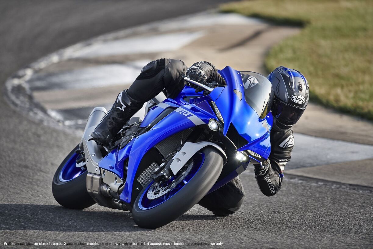 2020 R1 2020 Yamaha YZF-R1 and YZF-R1M First Look | Motorcycle.com