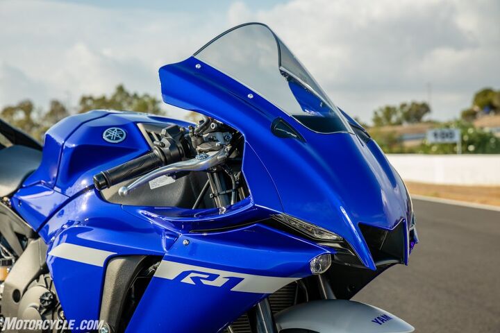 2020 yamaha yzf r1 review first ride, A slight alteration of the R1 bodywork amounts in a 5 3 improvement to its aerodynamic efficiency