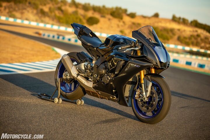 2020 R1 2020 Yamaha YZF-R1 Review – First Ride | Motorcycle.com