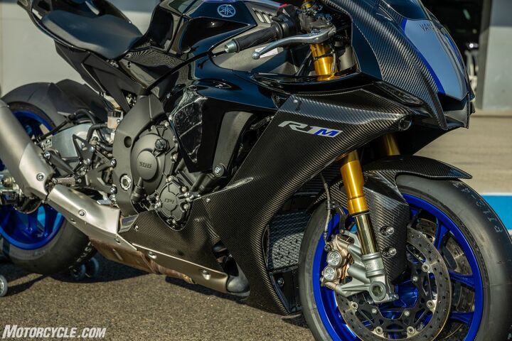 2020 Yamaha YZF-R1 Review – First Ride | Motorcycle.com
