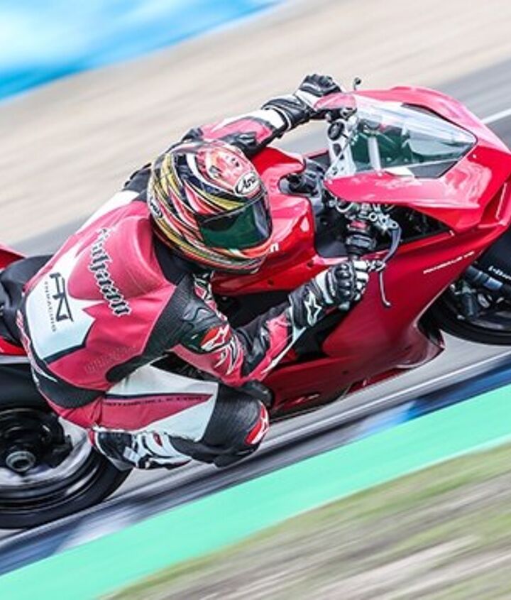 2020 Ducati Panigale V2 – Video Review