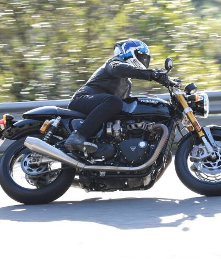 2020 Triumph Thruxton RS Video Review