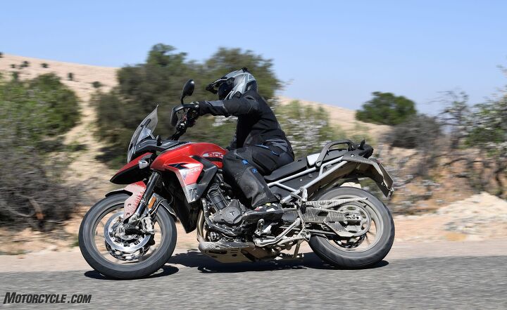 2020 triumph tiger 900 gt pro rally pro review first ride, The GT Pro s smaller cast aluminium wheels make the bike steer much quicker than the Rally versions