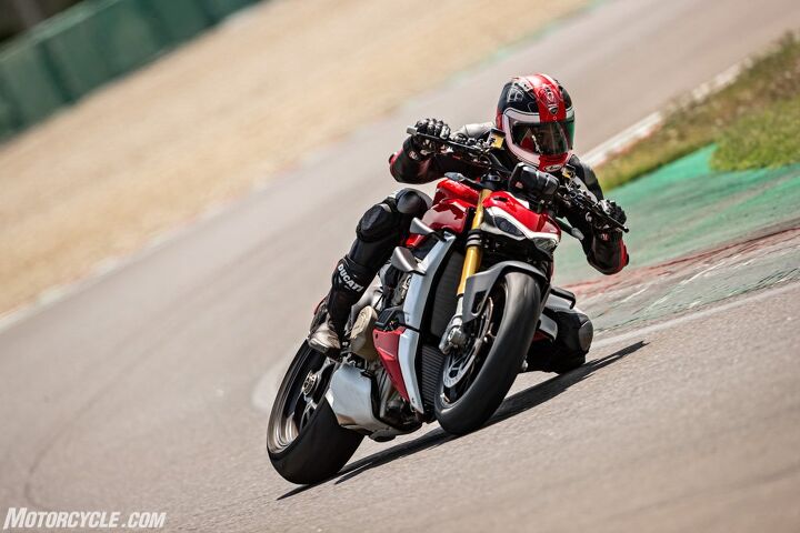 8 things you need to know about the 2020 ducati streetfighter v4, Alex Valia Ducati s official test rider knows the Streetfighter and the rest of Ducati s lineup better than most