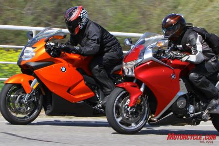 church of mo 2010 bmw k1300s vs honda vfr1200f shootout, The BMW surges ahead in terms of its wealth of available equipment