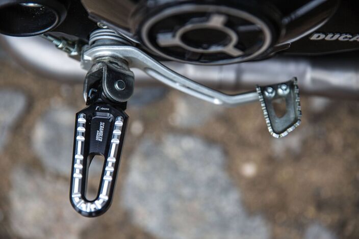 Lessons From A MOron: How To Use The Rear Brake | Motorcycle.com