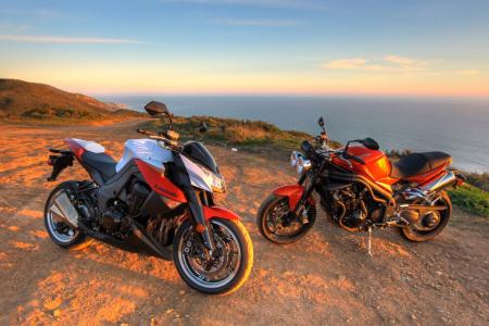 church of mo 2010 streetfighter shootout kawasaki z1000 vs triumph speed triple, Kawasaki brings its new age Z1000 into battle against a streetfighter icon the Triumph Speed Triple