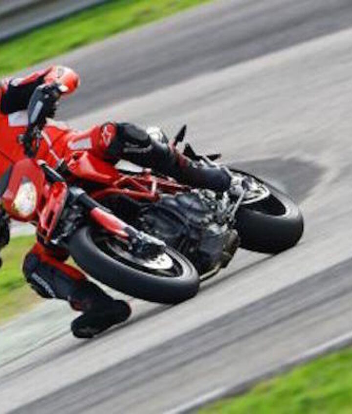 Church of MO: 2010 Ducati Hypermotard 1100 EVO & EVO SP Review