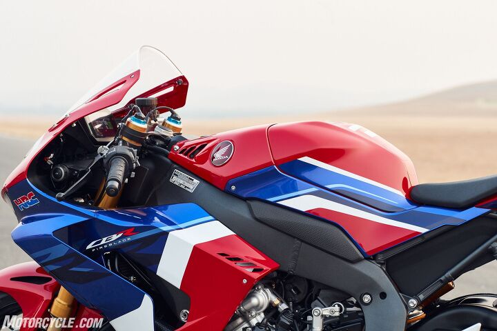 2021 honda cbr1000rr r fireblade sp review first ride, When you compare the fuel tank profiles of the old and new CBR the lower profile of the new tank is crystal clear
