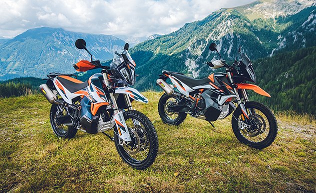 2021 KTM 890 Adventure R and 890 Adventure R Rally First Look