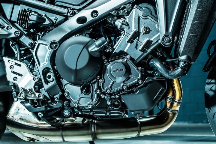 2021 yamaha mt 09 first look, For 2021 the MT 09 gets a displacement boost of 43cc from 847cc to 890cc