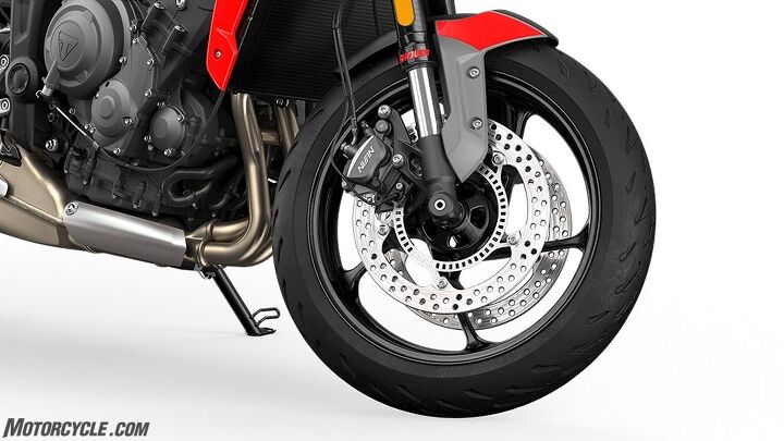 everything you want to know about 2021 triumph trident except what it s like to, A non adjustable Showa fork is paired with axial mount two piston pin slide calipers and 310mm rotors It s pretty basic but it gets the job done for the price