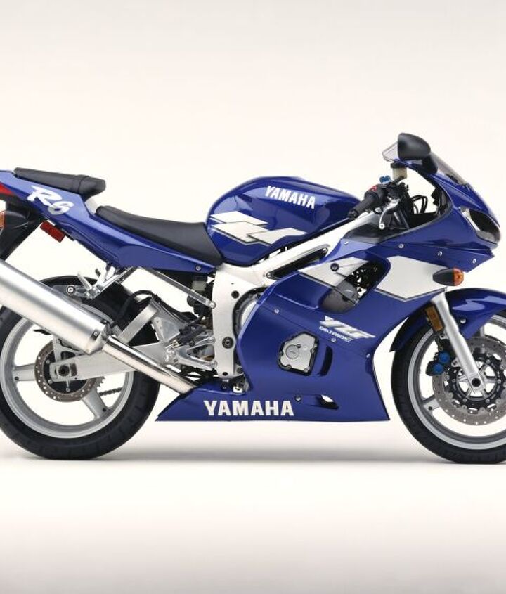 A Timeless Classic: Revisiting the Yamaha R6 - An Ode to a Legendary Sportbike