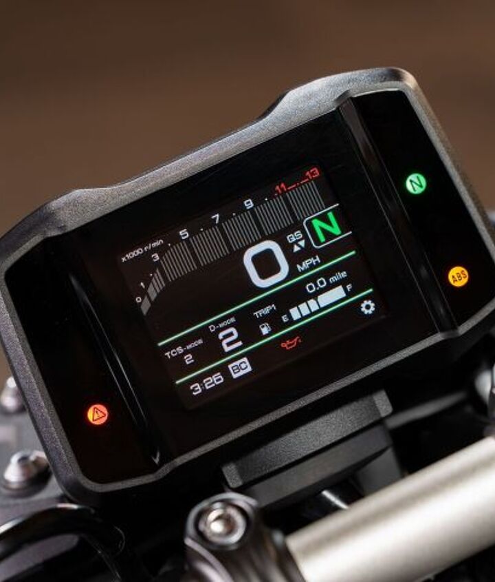 2021 yamaha mt 09 review first ride, The new 3 5 inch TFT clearly gets the job done without being gaudy like some We re not watching the Superbowl are we The tach changes colors as it climbs across the screen