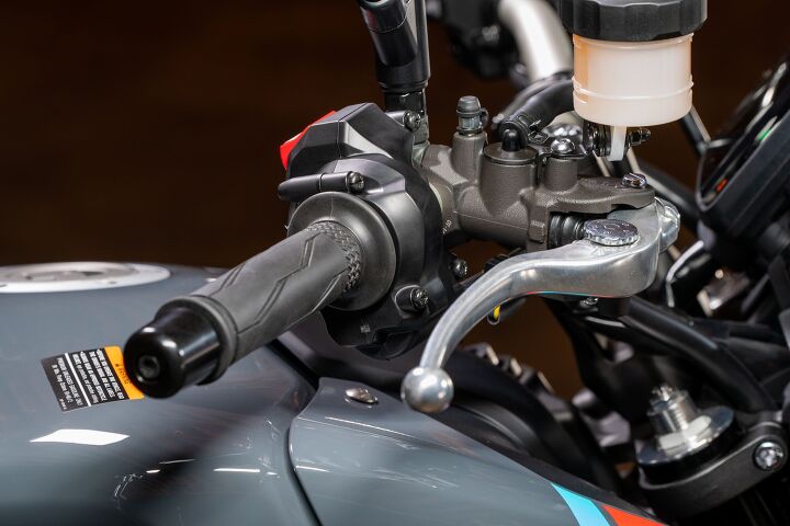 2021 yamaha mt 09 review first ride, Your new Nissin radial master cylinder provides great front brake touchy feeliness if not the outright braking power from its 298mm discs of some of its competitors You need two firm fingers for hard decel Mash the rear too with ABS what could go wrong