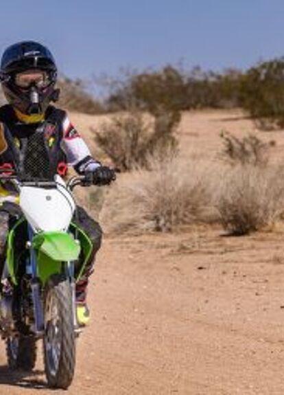 making a rider teaching your kid to ride, Flat wide open spaces offer a great environment for upping a new rider s confidence