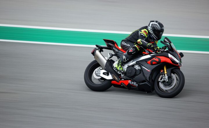 2021 Aprilia RSV4 and RSV4 Factory Review - First Ride