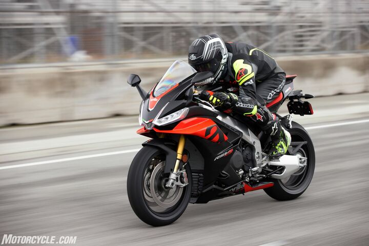 2021 aprilia rsv4 and rsv4 factory review first ride, Photo Larry Chen