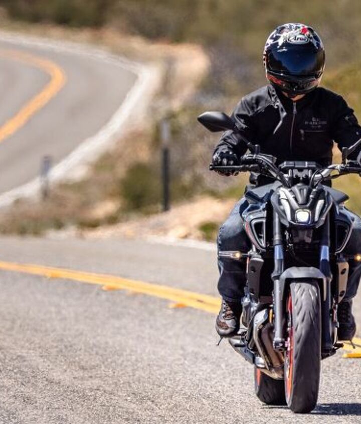 2021 yamaha mt 07 review, At least for my frame the new riding position taxes the upper body at highway speeds