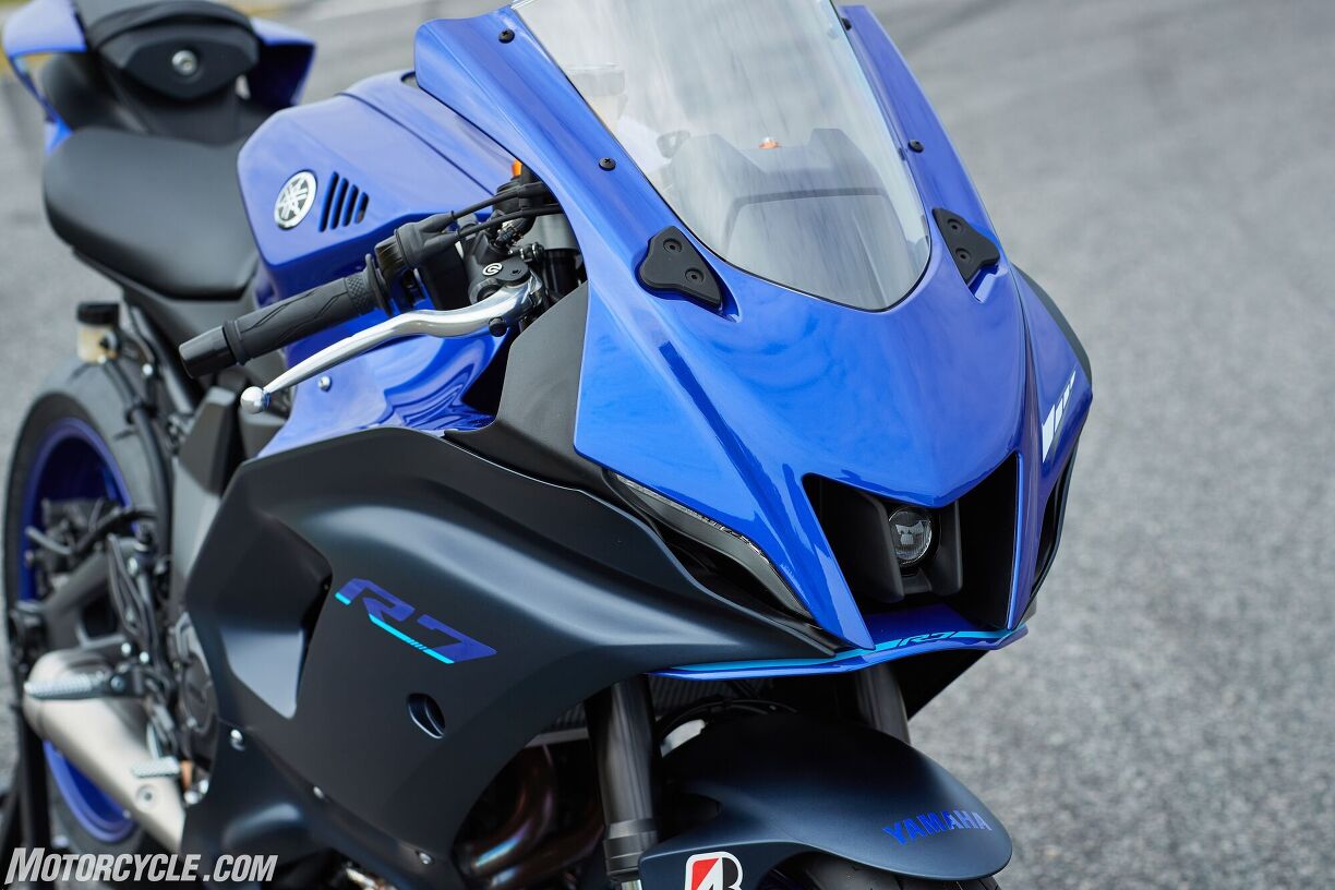 Yamaha R7 Review 2022 Yamaha YZF-R7 First Ride Review Sport Riding Distilled ...