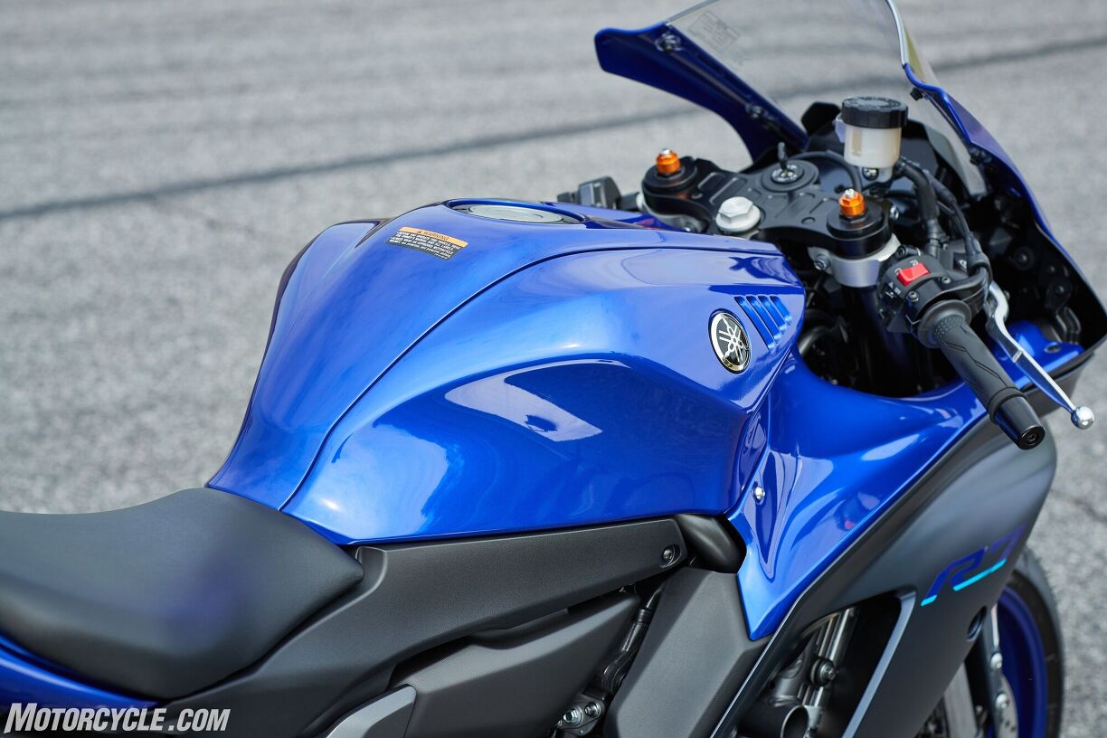 Yamaha R7 Review 2022 Yamaha YZF-R7 First Ride Review Sport Riding Distilled ...