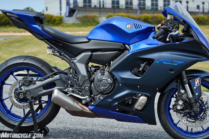 2022 yamaha yzf r7 review first ride, The core elements of the R7 are nearly the same as the MT 07 with a few tweaks