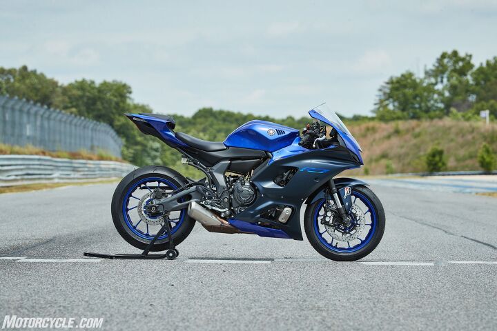 Yamaha R7 Review 2022 Yamaha YZF-R7 First Ride Review Sport Riding Distilled ...