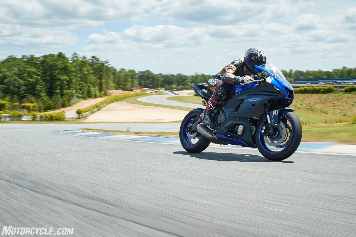 Yamaha R7 Review 2022 Yamaha YZF-R7 First Ride Review Sport Riding Distilled ...