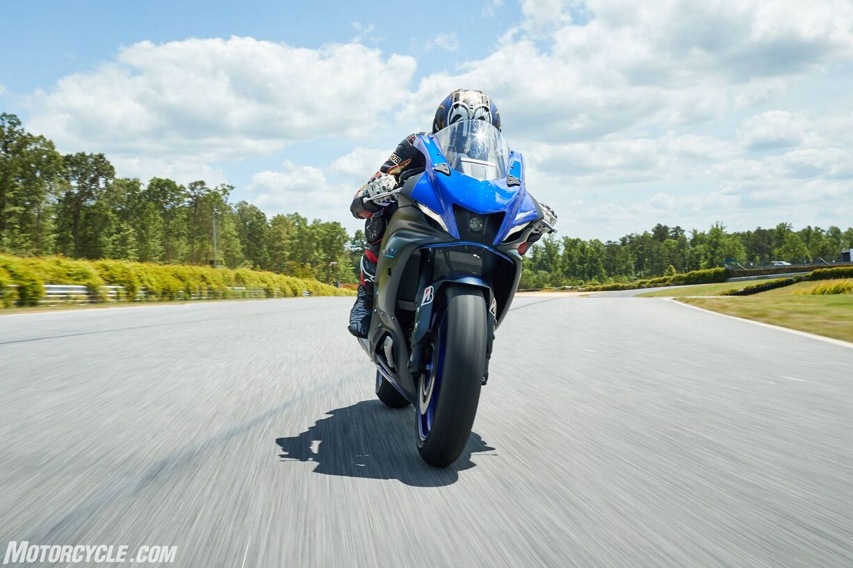 Yamaha R7 Review 2022 Yamaha YZF-R7 First Ride Review Sport Riding Distilled ...