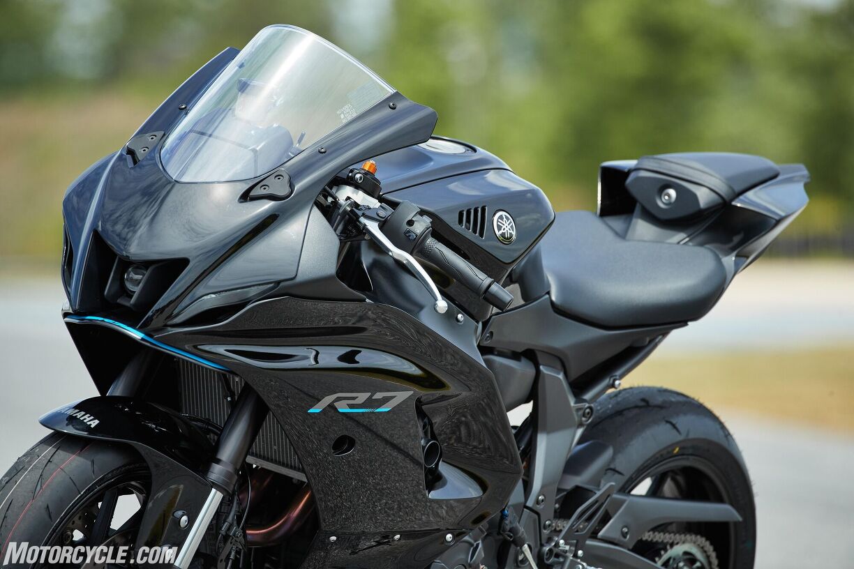 Yamaha R7 Review 2022 Yamaha YZF-R7 First Ride Review Sport Riding Distilled ...