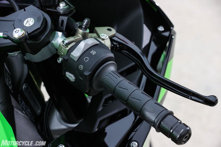 2021 kawasaki zx 10r review first ride, Look ma No more cables