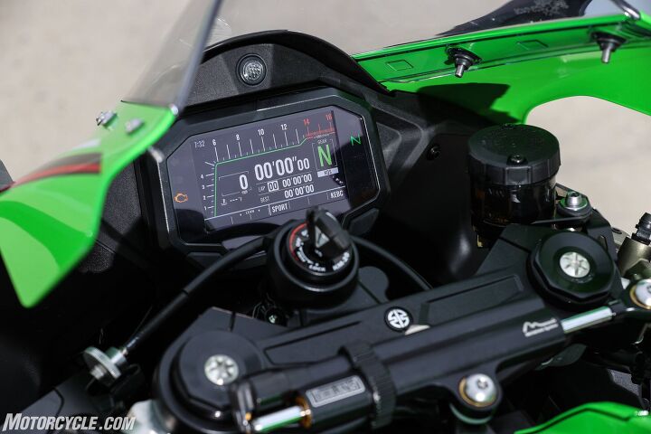 2021 kawasaki zx 10r review first ride, The 4 3 inch TFT display seen here in its race configuration is bright and colorful albeit a little busy