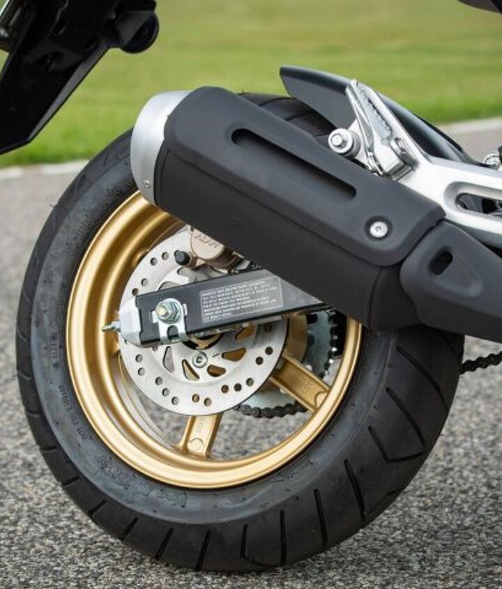 2022 honda grom review first ride, Exhaust system is now two piece saving money and the catalytic converter