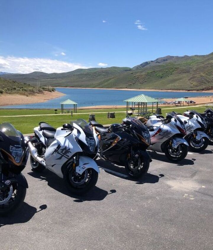 2022 suzuki hayabusa review first ride, Up to no good smirks ensued