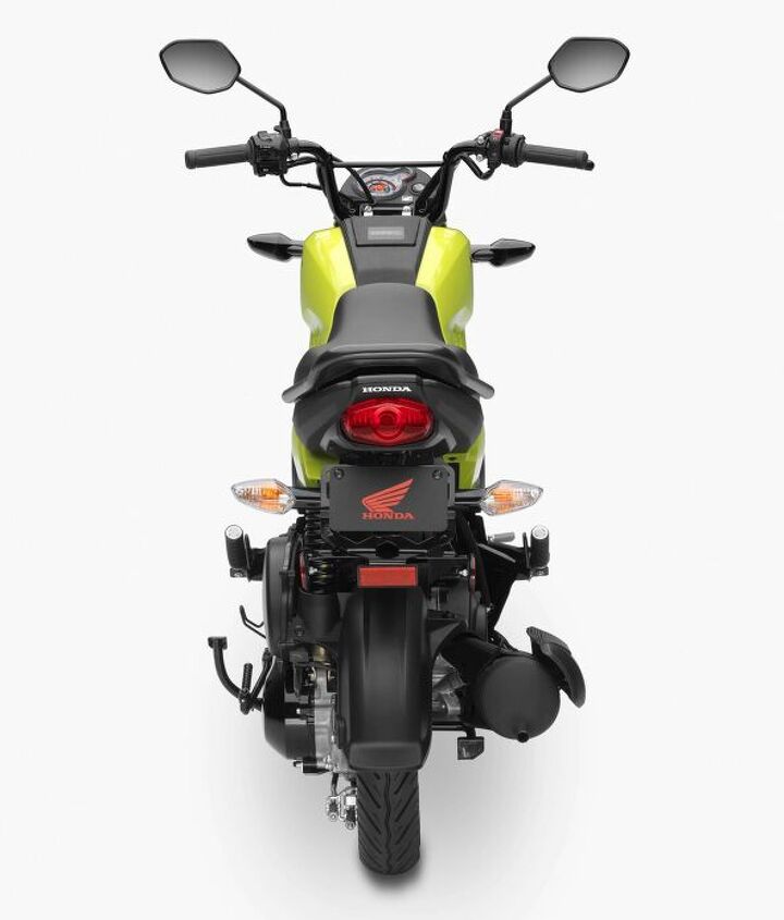 2022 honda navi review first ride, That tiny exhaust poofter is crying out for about a 1 5 inch hole saw