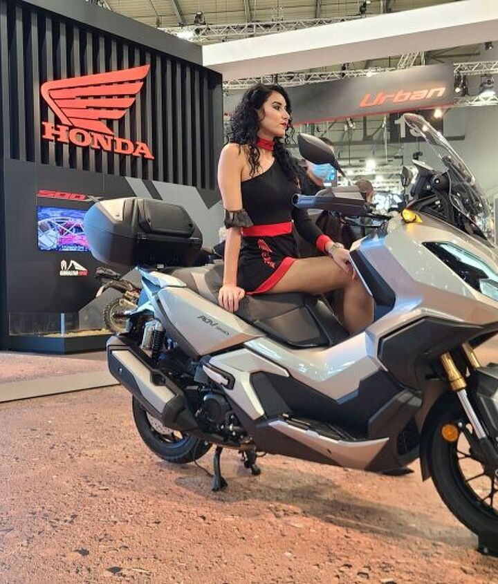 2022 honda adv350 first look from afar, Ignoring Ryan Adams Ryan Adams photo