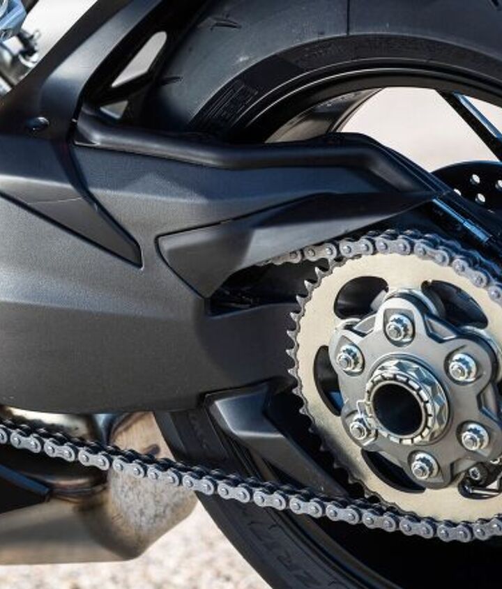 2022 ducati streetfighter v2 review first ride, The sole change to the chassis was making the swingarm 0 6 in longer to improve the Streetfighter s stability