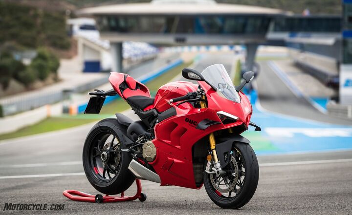 2022 ducati panigale v4 s review first ride
