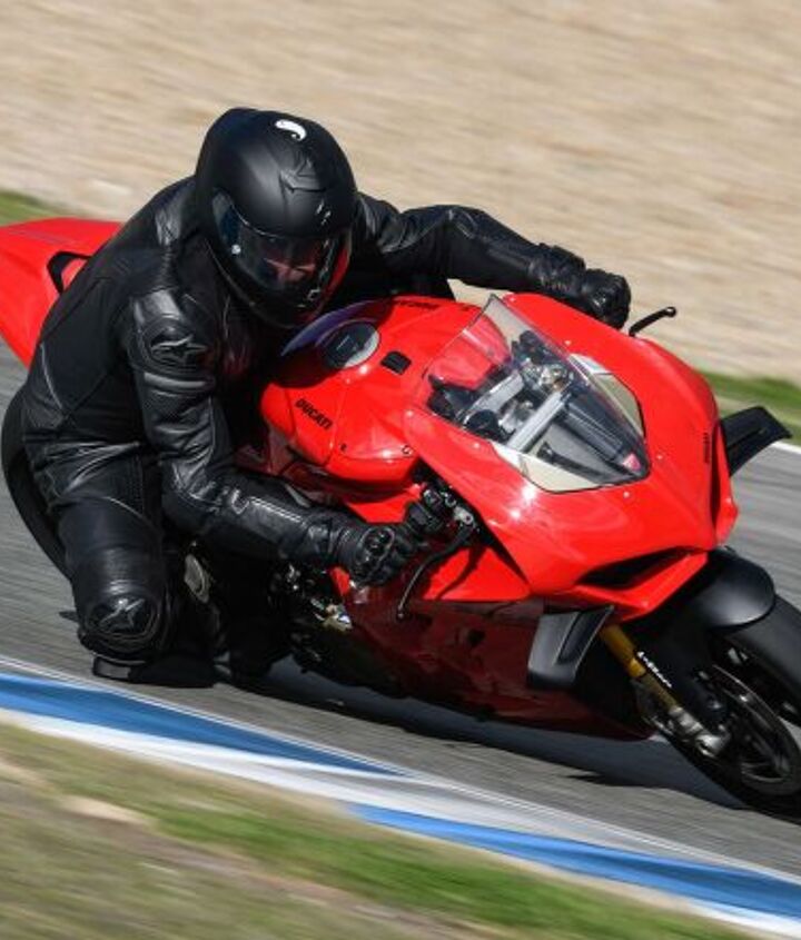 2022 ducati panigale v4 s review first ride