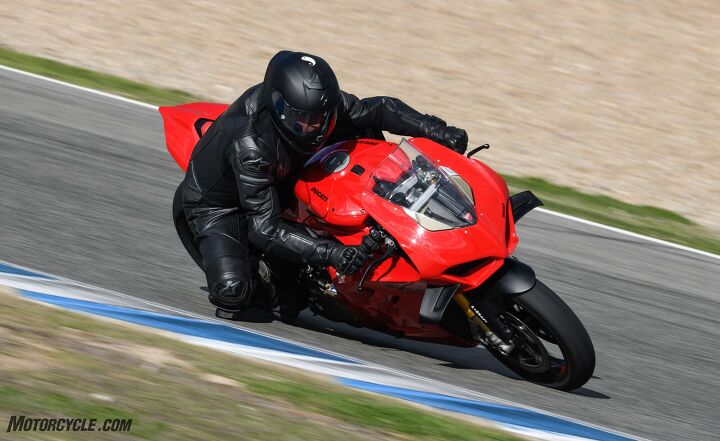 2022 ducati panigale v4 s review first ride
